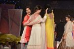 Dia Mirza, Sophie Chaudhary, Sona Mohapatra at Manish Malhotra_s show for CPAA in Mumbai on 2nd June 2013 (120).JPG